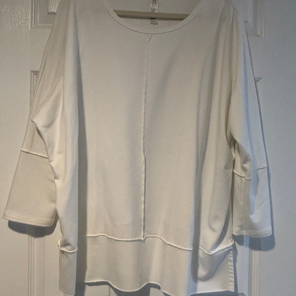 SPANX Cream Tunic with Oversized Relaxed Fit and Long Sleeves